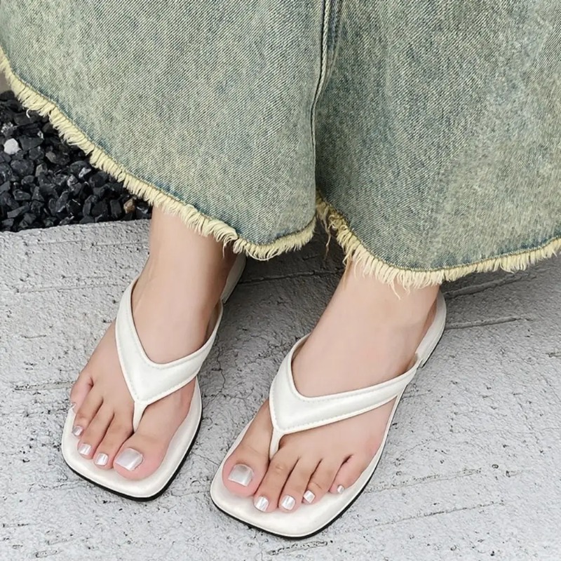 Women Solid Square Toe Flip Fl - огляд і ціна Square Toe Mule