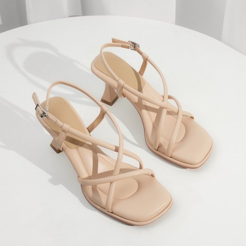 2026 Summer New Simple Square  - огляд і ціна Women Shoes Zara