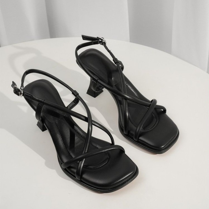 2026 Summer New Simple Square  - огляд і ціна Women Shoes Zara