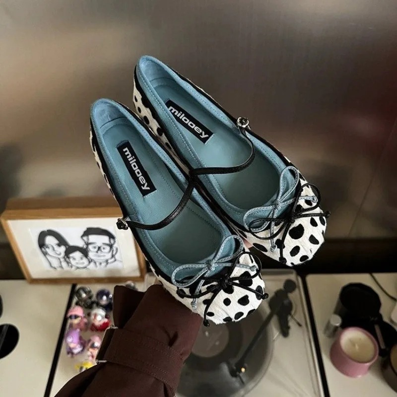 2026French Flat Bottomed Rotun - огляд і ціна Women Shoes Casual